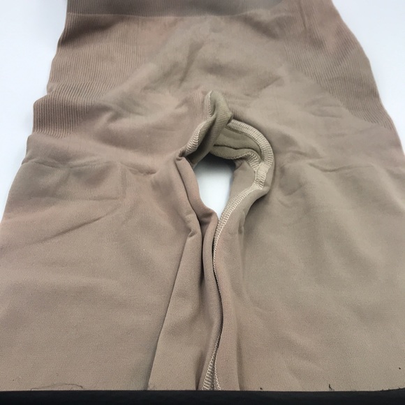 Cocoon Body Shaper Seamless Removable straps - Picture 8 of 11